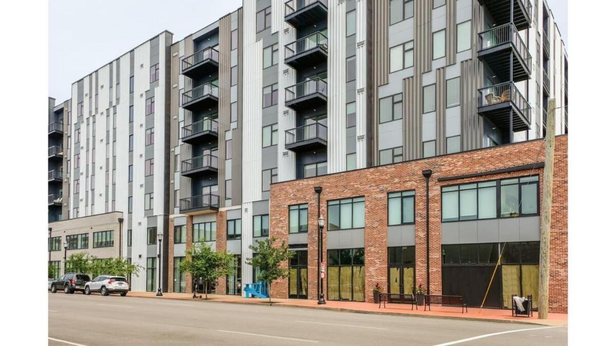Stunning Nulu 1Br Cozysuites 03 Louisville Buitenkant foto